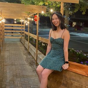 Meet your Posher, Amy